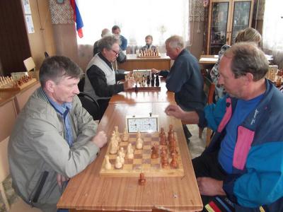 В Ерахтуре память врача и замечательного человека почтили шахматным турниром